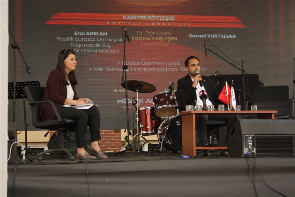 “Milli Teknoloji Hamlesi Işığında TEKNOFEST” Söyleşisi Yoğun İlgi Gördü