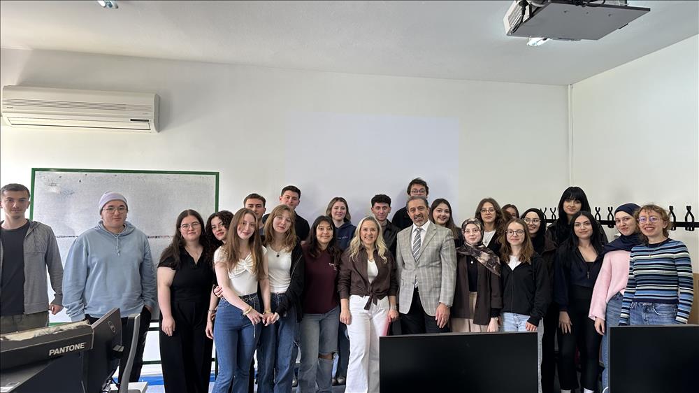 Yüksekokulumuzda “Baskı Öncesi Hazırlık Atölye Çalışması” Gerçekleştirildi