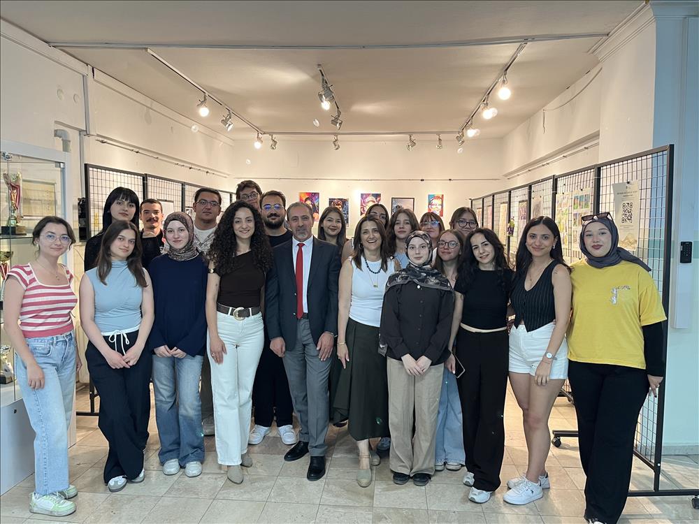 Grafik Tasarımı Programı Öğrencilerinden Dönem Sonu Sergisi